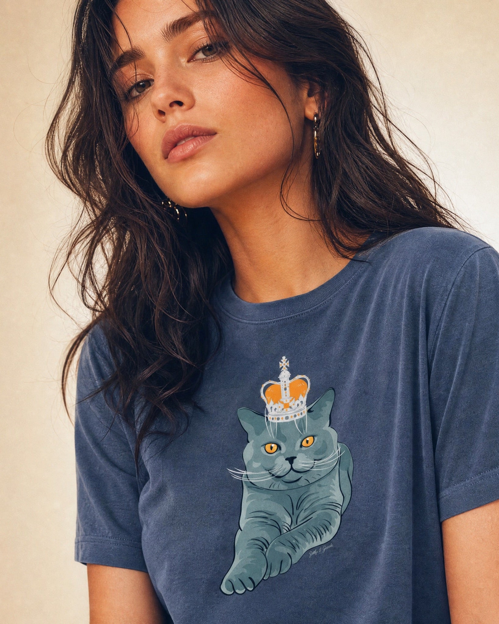 Jolly & Goode Women's Shirts Women's Crowned British Blue Cat Tee | Garment Dyed Cheeky British Style