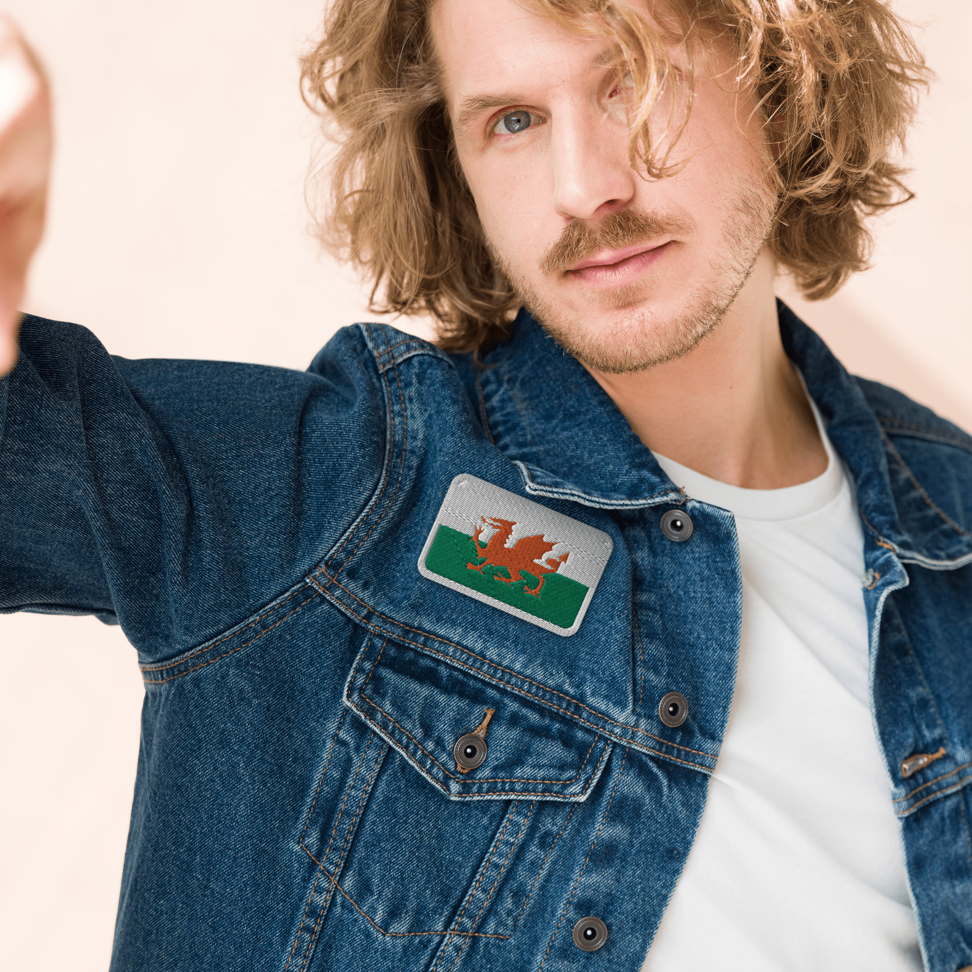 Flag of Wales Embroidered Patch.