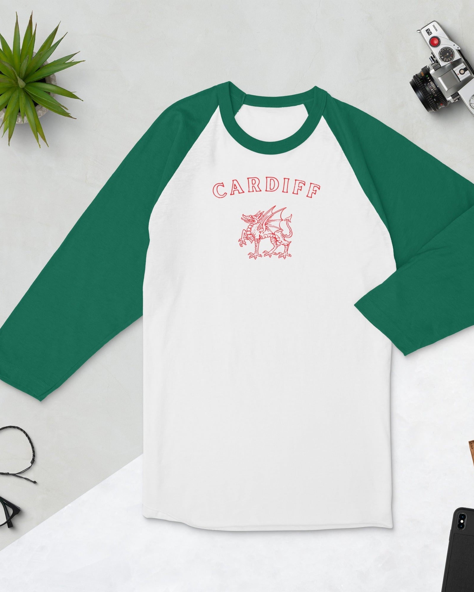 Jolly & Goode unisex raglan shirts Cardiff Dragon 3/4 Sleeve Raglan Shirt Cheeky British Style