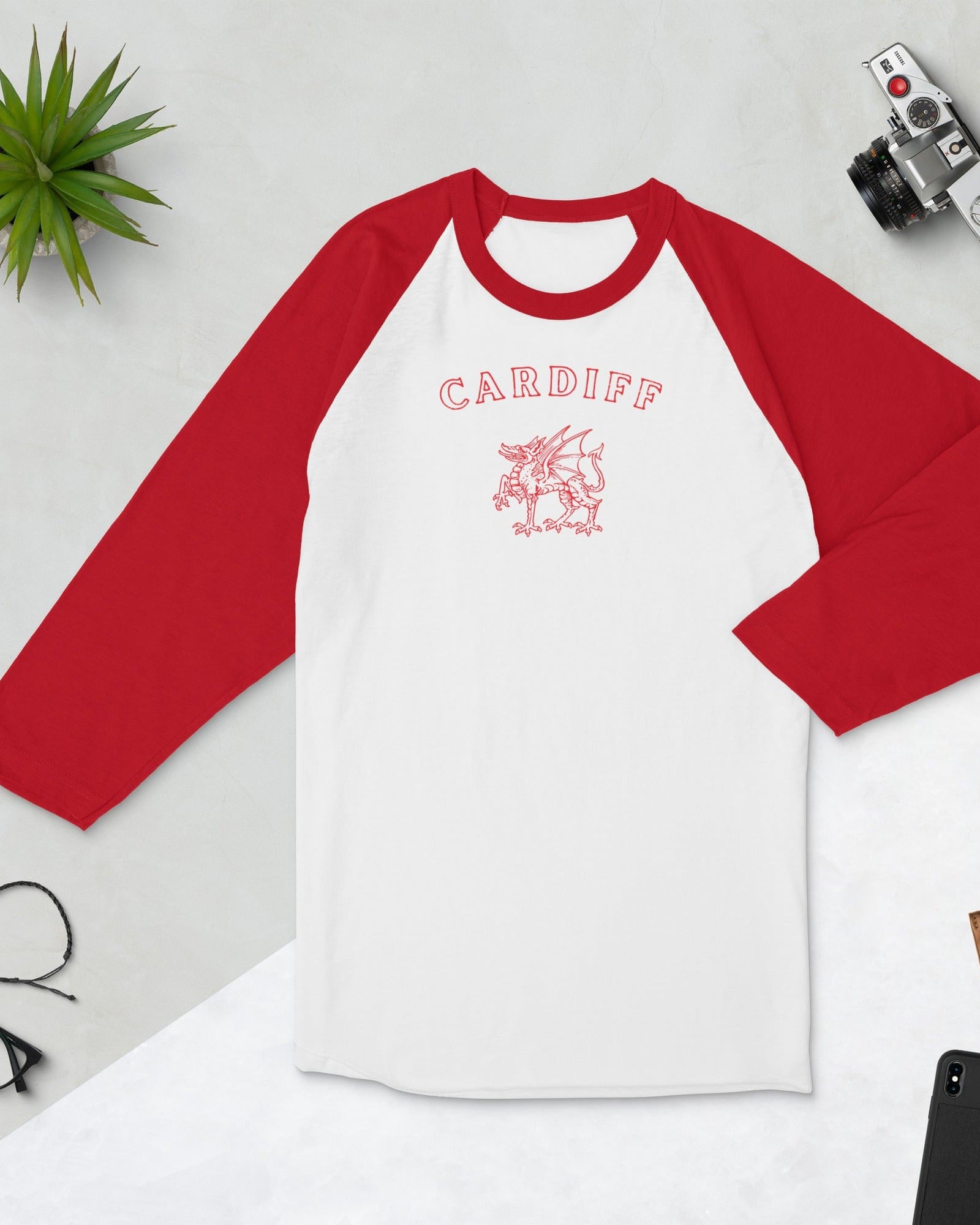 Jolly & Goode unisex raglan shirts Cardiff Dragon 3/4 Sleeve Raglan Shirt Cheeky British Style