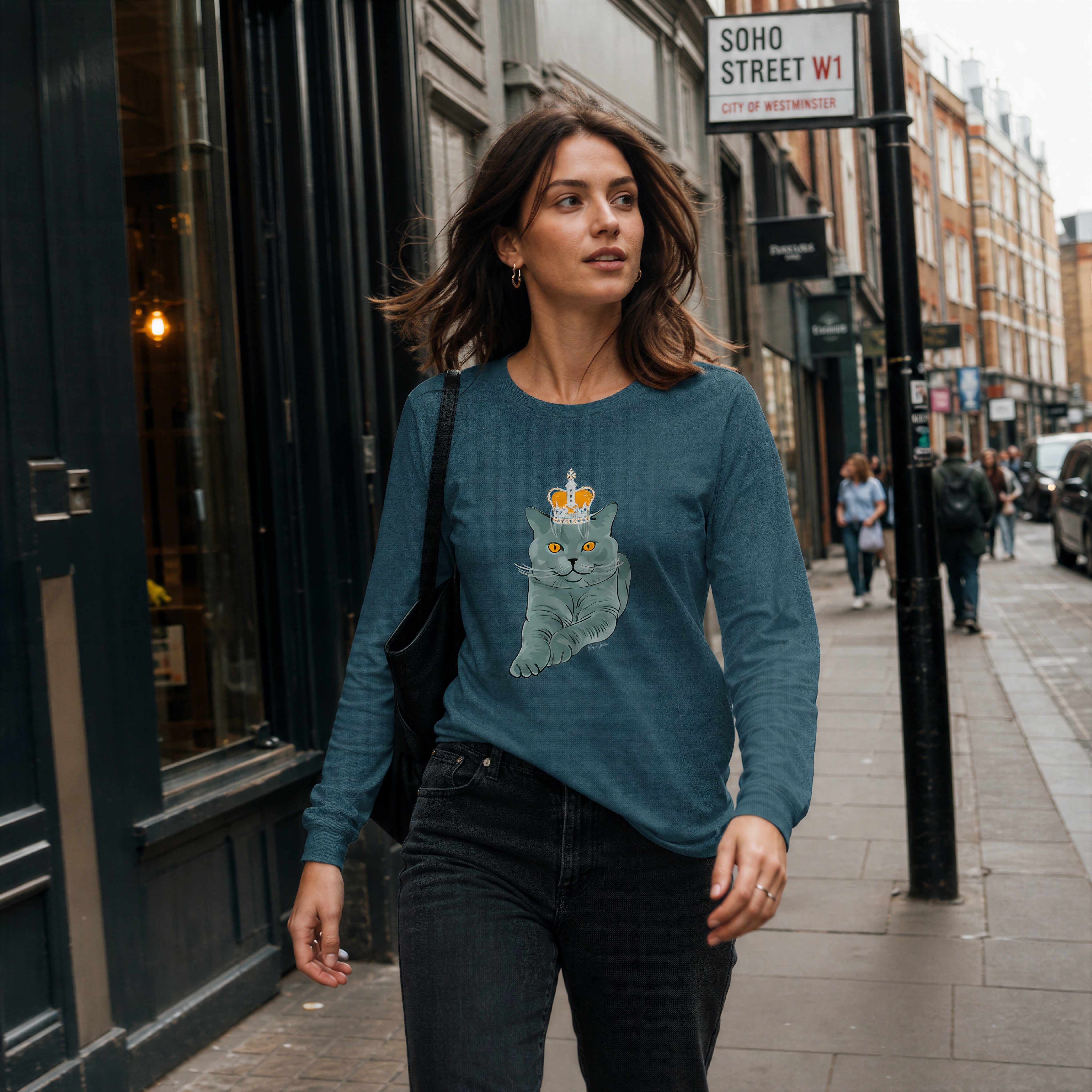 Long sleeve shirts are some of our personal favourite wardrobe items. They're incredible versatile, perfect for layering and they just feel special somehow.