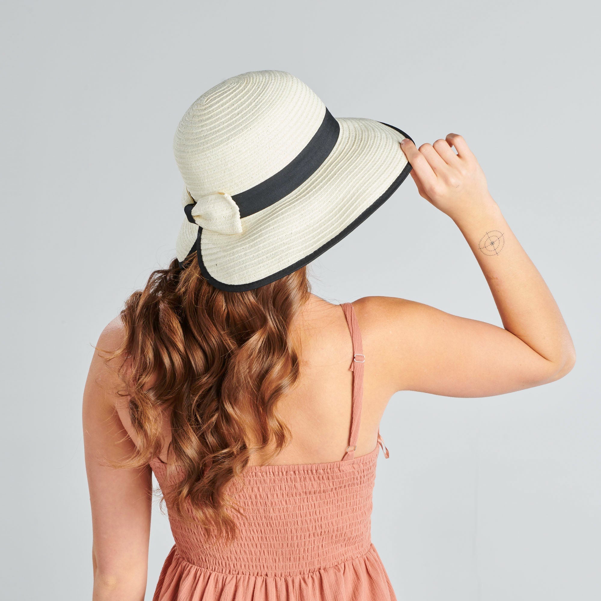 San Diego Hat Company Sun Brim Hats Women's Contrasting Edged Sun Brim Hat with Back Bow Cheeky British Style